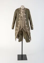 Herrenmantel aus grüner Seide mit Stickerei und Hosen, am Hof getragen, 1770er Jahre